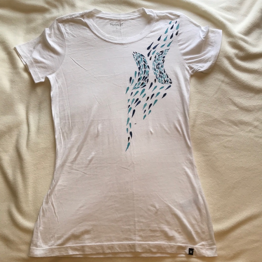 Hurley top